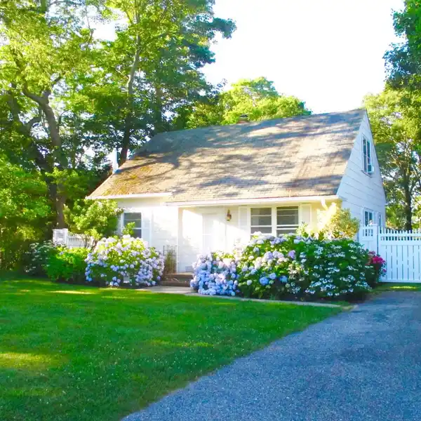 CLASSIC VILLAGE CAPE FOR RENT