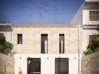 Beautiful Renovated Townhouse