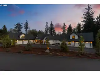 Comfort and Sophistication on 2.2 Acres