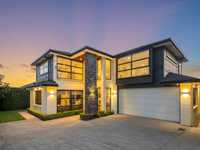 SOPHISTICATED AND CHARISMATIC FAMILY HOME