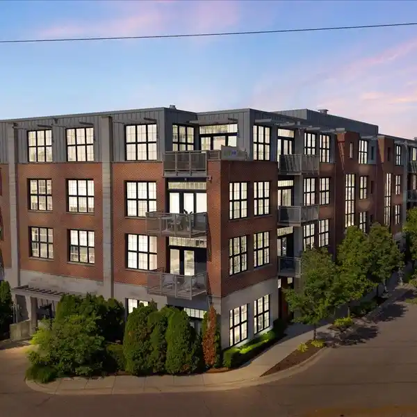 RARE CORNER UNIT LUXURY CONDO