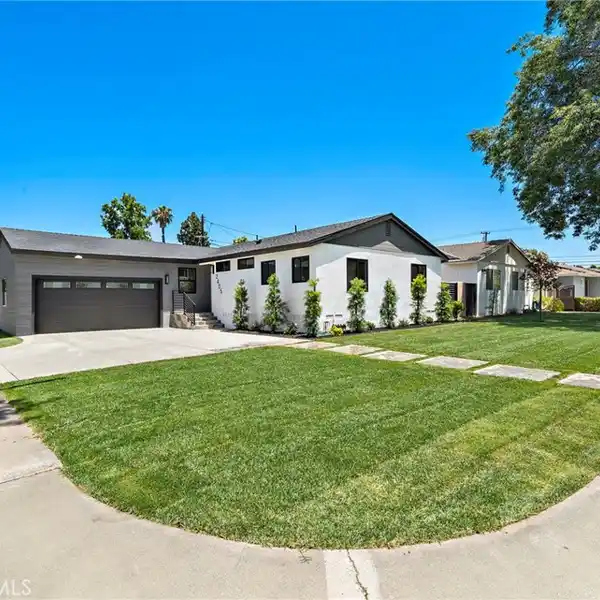 GORGEOUS FULLY REMODELED HOME