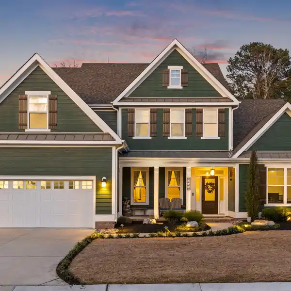 TIMELESS CRAFTSMAN ARCHITECTURE WITH MODERN UPGRADES