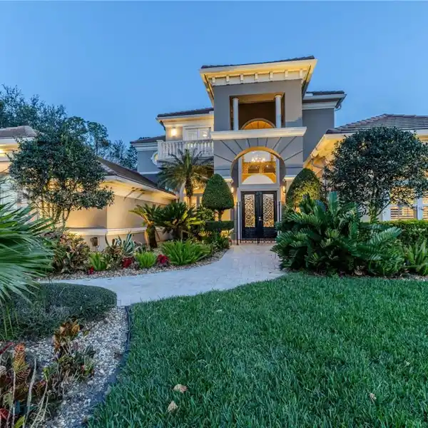 UNPARALLELED LUXURY AND PRIVACY IN PLANTATION BAY