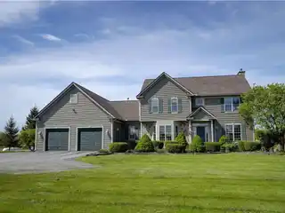 A Slice of Paradise in Mendon