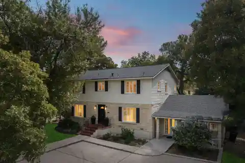 Timeless Appeal with Modern Comfort