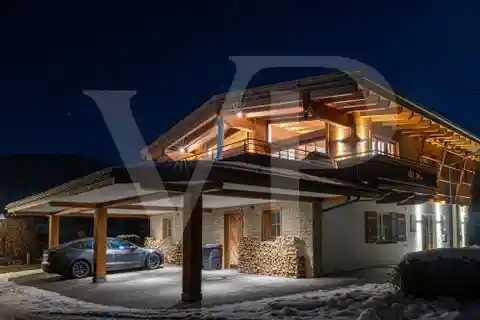 Alpine Idyll Meets Elegance