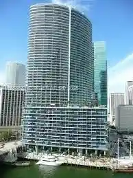 Lower Penthouse in the Prestigious Epic Residences