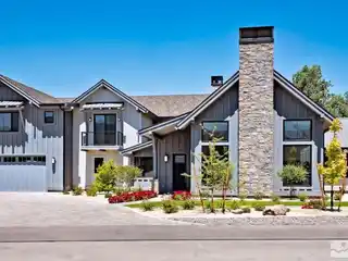 Luxury Home in Exclusive River Hawk Estates