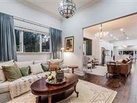 PICTURE-PERFECT REMUERA RESIDENCE