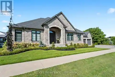 Stunning Custom-Built Stone Bungalow