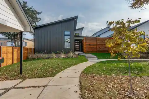 Innovative Green Design Meets Modern Elegance