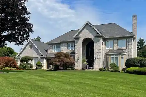 Stately Home in the Manors