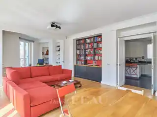 Classic Elegance Meets Latin Quarter Lifestyle