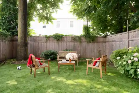 Stylish Duplex in a Boutique Building