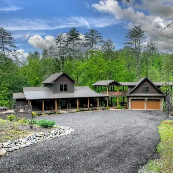 REFINED WATERFRONT LIVING IN TRANQUIL BLUE RIDGE