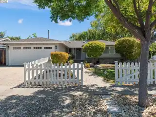 Fully Remodeled Cambrian Home