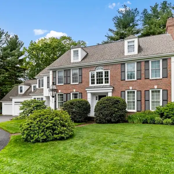 BRICK SHAWSHEEN ELEGANCE WITH UPDATED GOURMET KITCHEN