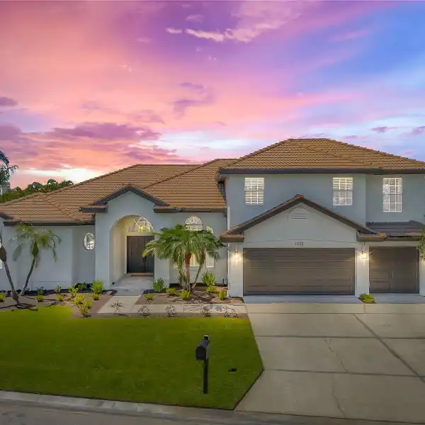 ELEGANTLY UPDATED ESTATE HOME IN PLACIDO BAYOU