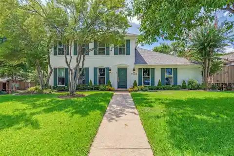 Designer Renovated Lake Highlands Gem