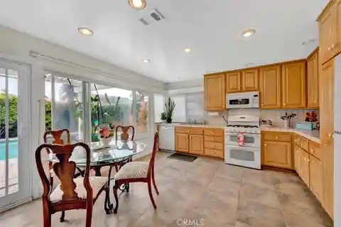 Beautiful Turnkey Home on a Quiet Cul-de-sac