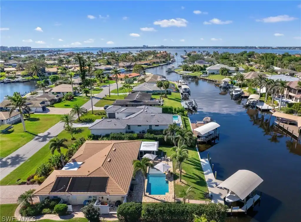 Exceptional Waterfront Home in Town & River