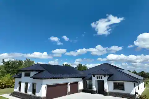 Gorgeous Home in Deer Run