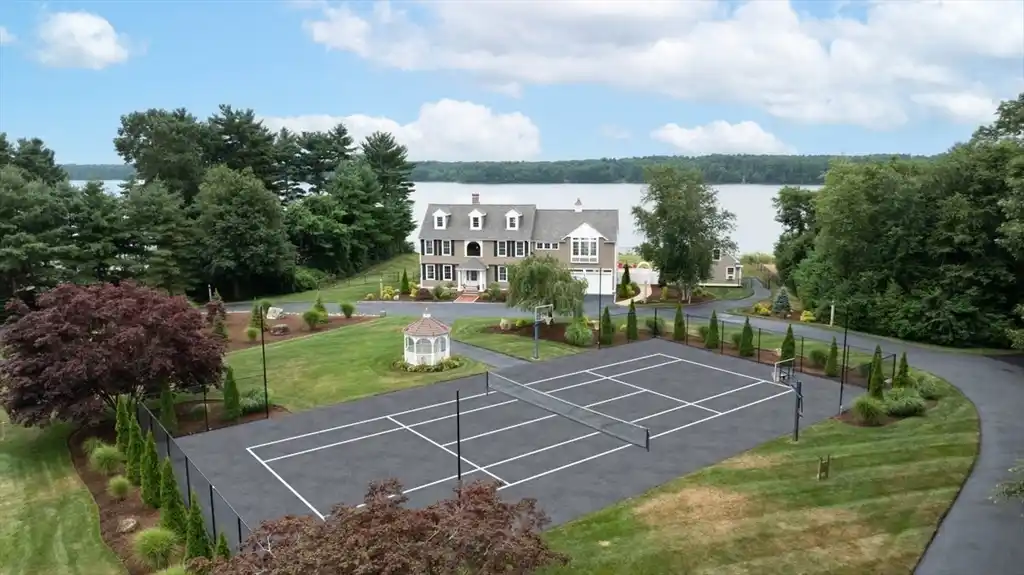 Private Lakefront Estate with Panoramic Views