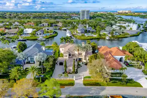 Impeccably Detailed Custom Luxury Estate
