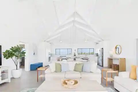 Stunning Luxury Retreat