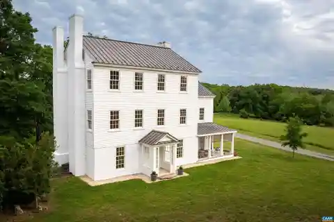 Historic Virginia Farmstead with Timeless Charm