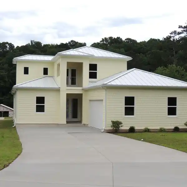 INCREDIBLE NEW WATERFRONT HOME