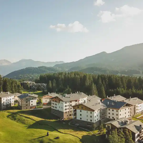 NOW, A PART OF THE PRIVÀ ALPINE LODGE LENZERHEIDE CAN BE YOURS!