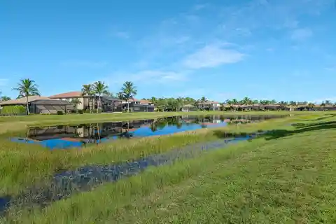 Coveted Floor Plan in Riverstone