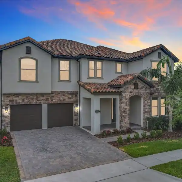 ELEGANT POOL HOME IN HORIZON WEST