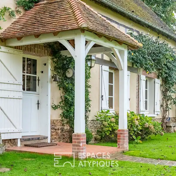 CHARACTERFUL RESIDENCE IN THE HEART OF SAINT-GEORGES-MOTEL