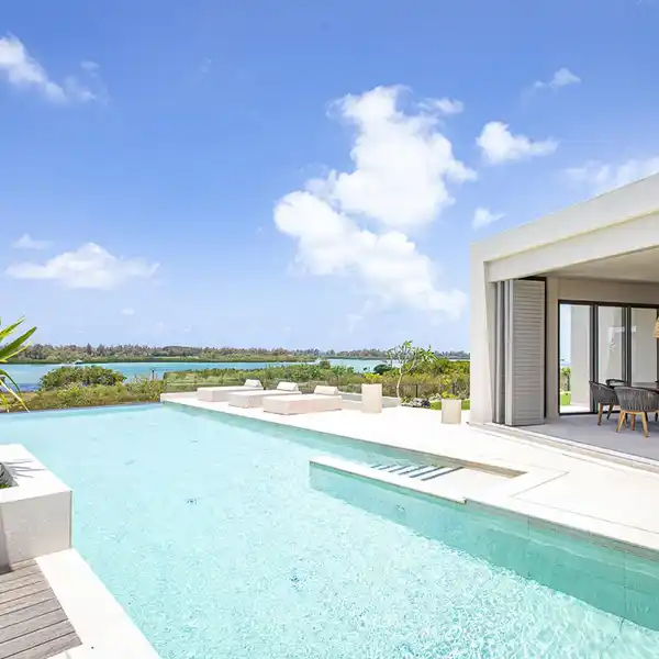 THE EPITOME OF LUXURY WITH THIS STUNNING VILLA