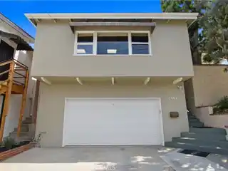 Move-In Ready Home Near Beach and Downtown