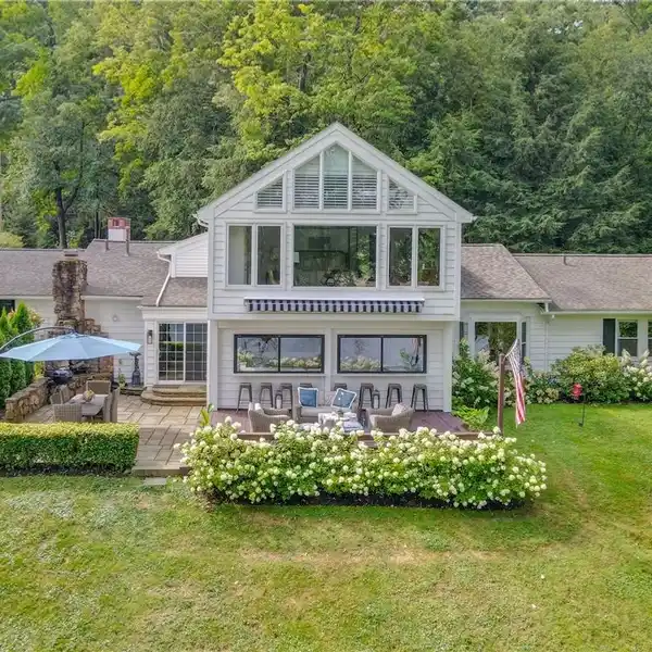 ONE-OF-A-KIND PROPERTY IN A SOUGHT-AFTER LAKE COMMUNITY