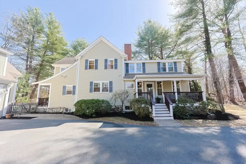 Exceptional Craftsman-style Home in the Popular Hardy District