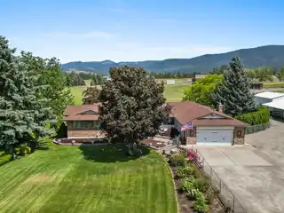 Amazing Rancher on Five Flat Acres