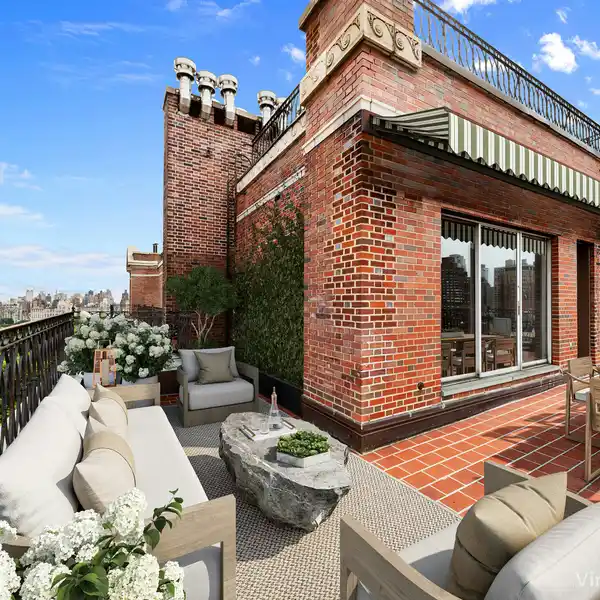 TROPHY CENTRAL PARK WEST PENTHOUSE