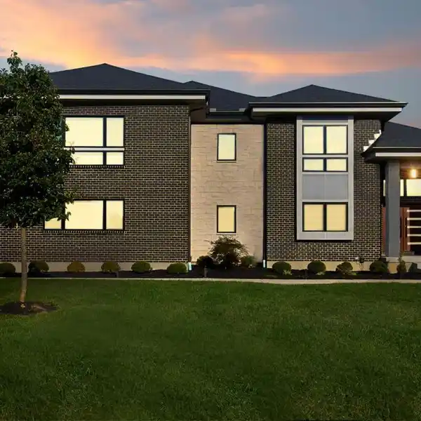 ONE-OF-A-KIND MODERN HOME