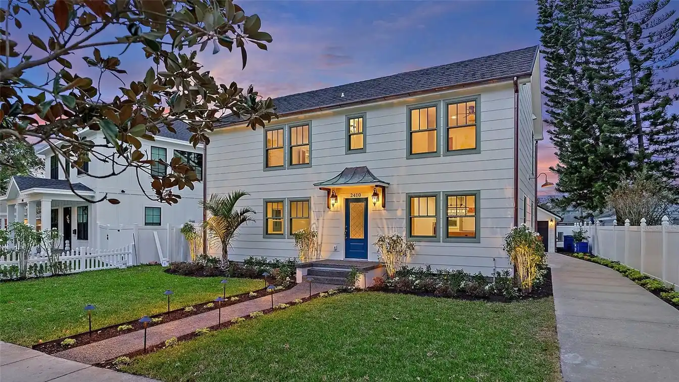 Stunning Renovation in the Heart of Woodlawn Circle