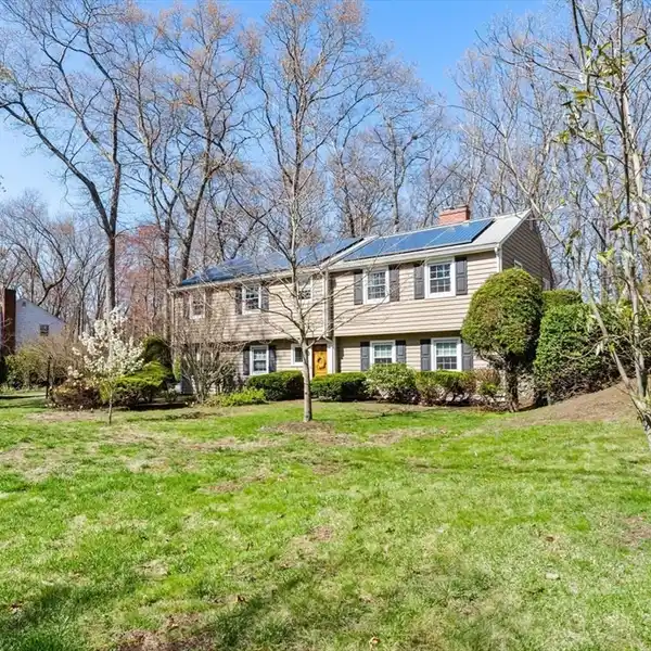 AMAZING OPPORTUNITY IN A BEAUTIFUL SETTING