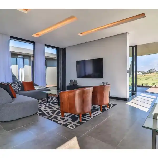 DESIGNER HOME WITH BEACH CLUB AND SPORTS ACCESS