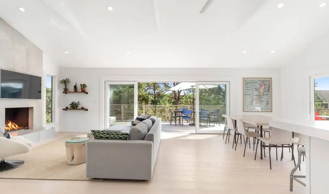 Newly Redone Rental Minutes from the Ocean