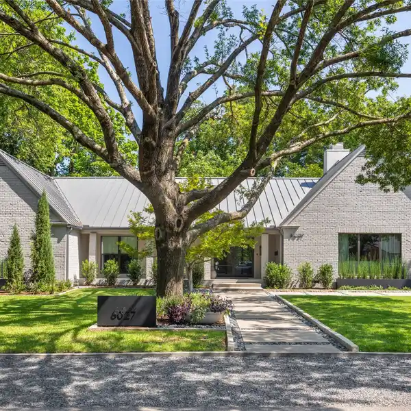 DESIGNER’S DREAM ON A CHARMING PRESTON HOLLOW STREET