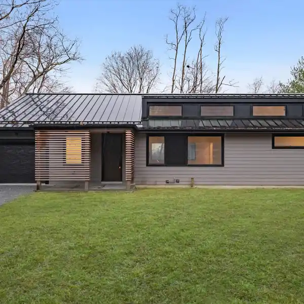 THE PERFECT BLEND OF LUXURY AND VILLAGE CHARM