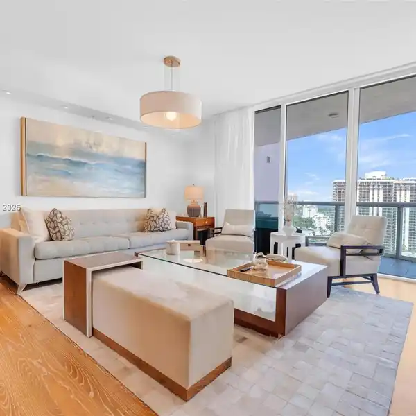 THE BEST CORNER UNIT IN THE PARC AT TURNBERRY